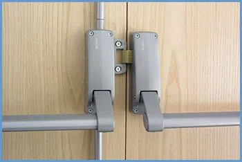 Rumson Locksmith Store Rumson, NJ 732-366-9362 - 17a-push-bars